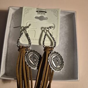 IC COLLECTION Silver and Brown Dangle Earrings